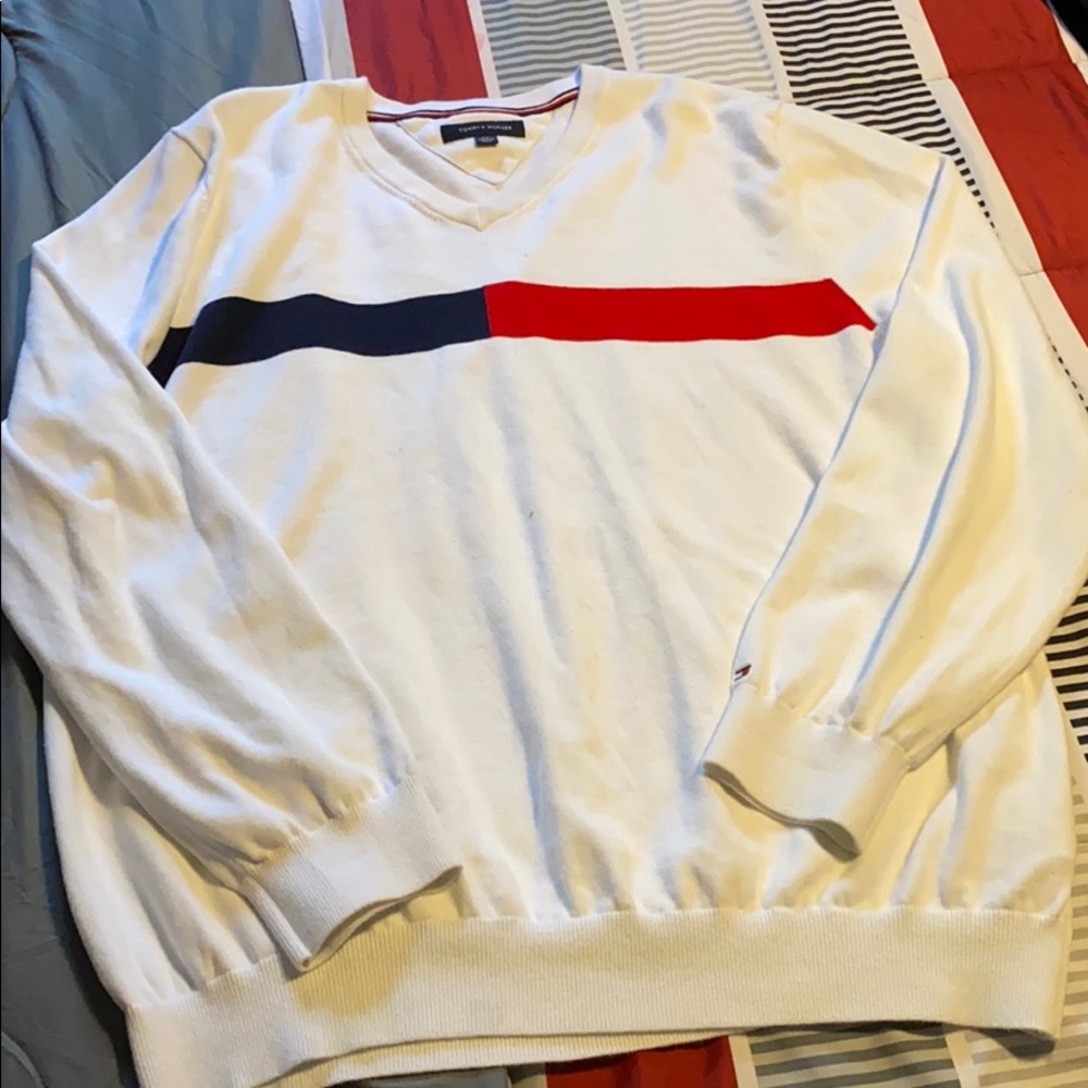 Tommy Hilfiger sweater